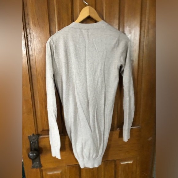 Long Oatmeal Coloured Cardigan with Funky Pockets - Picture 2 of 15